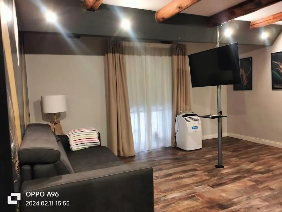 Apartment Rail Apt Naples Italy
